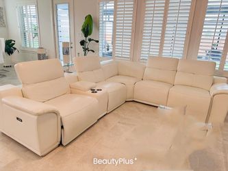 Modern sectional with 3 recliner