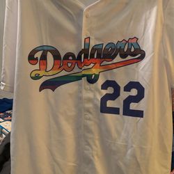 Los Angeles Dodgers tank top jersey for Sale in Whittier, CA - OfferUp