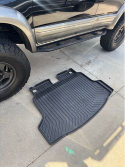 Civic hatchback trunk mat