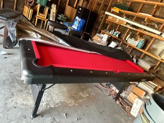 Pool table 6ft
