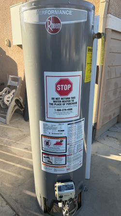 30 gallon Rheem water heater