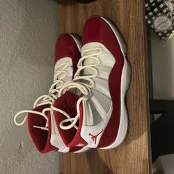 Cherry 11s Size 15