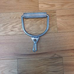 D-Row Handle Attachment 