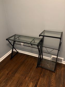 Computer desk