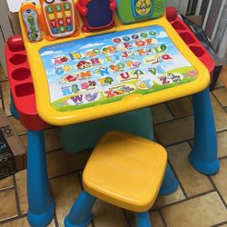 VTech Touch and Learn Activity Desk Deluxe