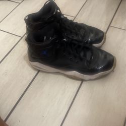 Jordan’s Black & Blue 