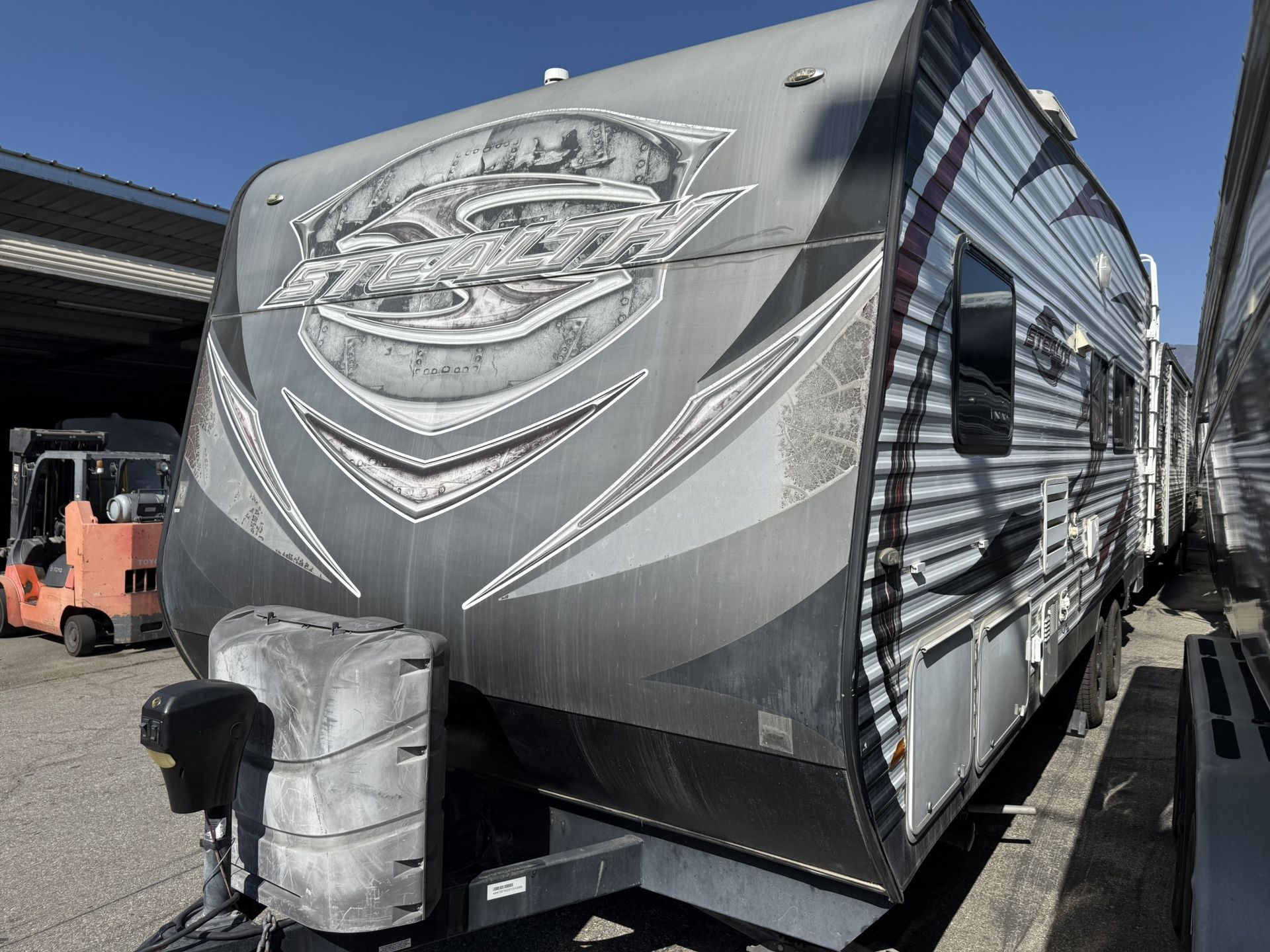 2015 Forest River Stealth Toy Bailey SS2116