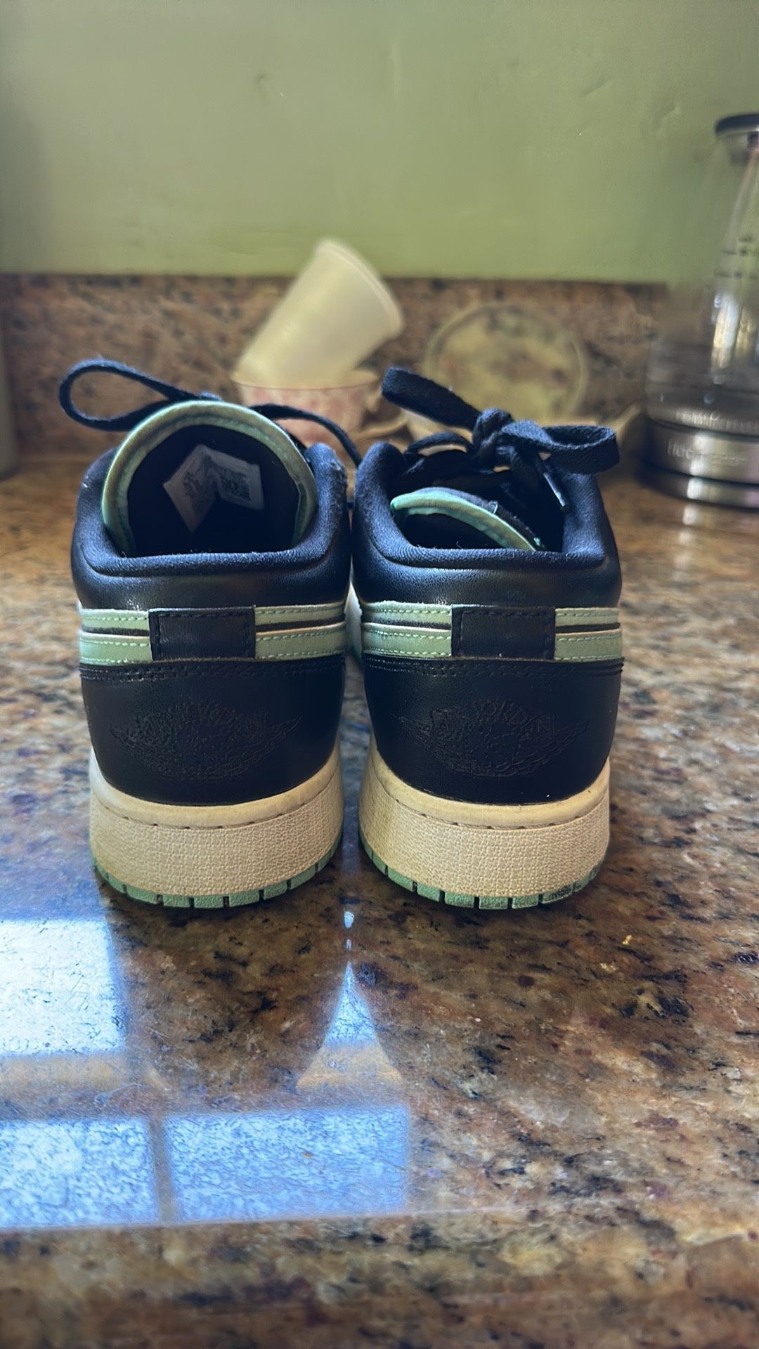 Jordan 1 Low SE Tropical Twist