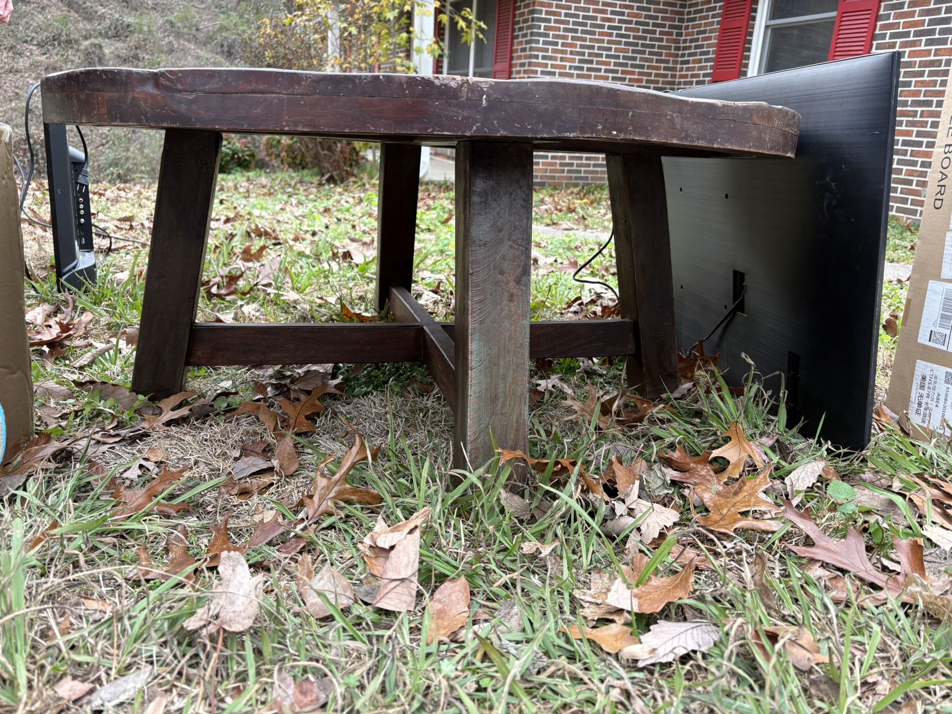 (Real) Wooden Round Coffee Table