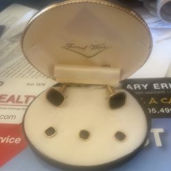 Vintage Art Deco Swank Mother Of Pearl Cufflinks And Stud Set