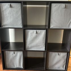 9 CUBE WITH FABRIC BINS