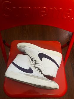 Nike Blazers sz 11.5