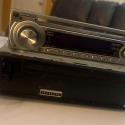 Kenwood Detachable Face car stereo and CD player for Sale in