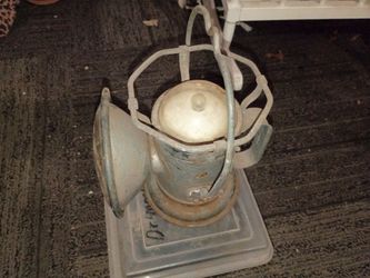 Delta power light lantern