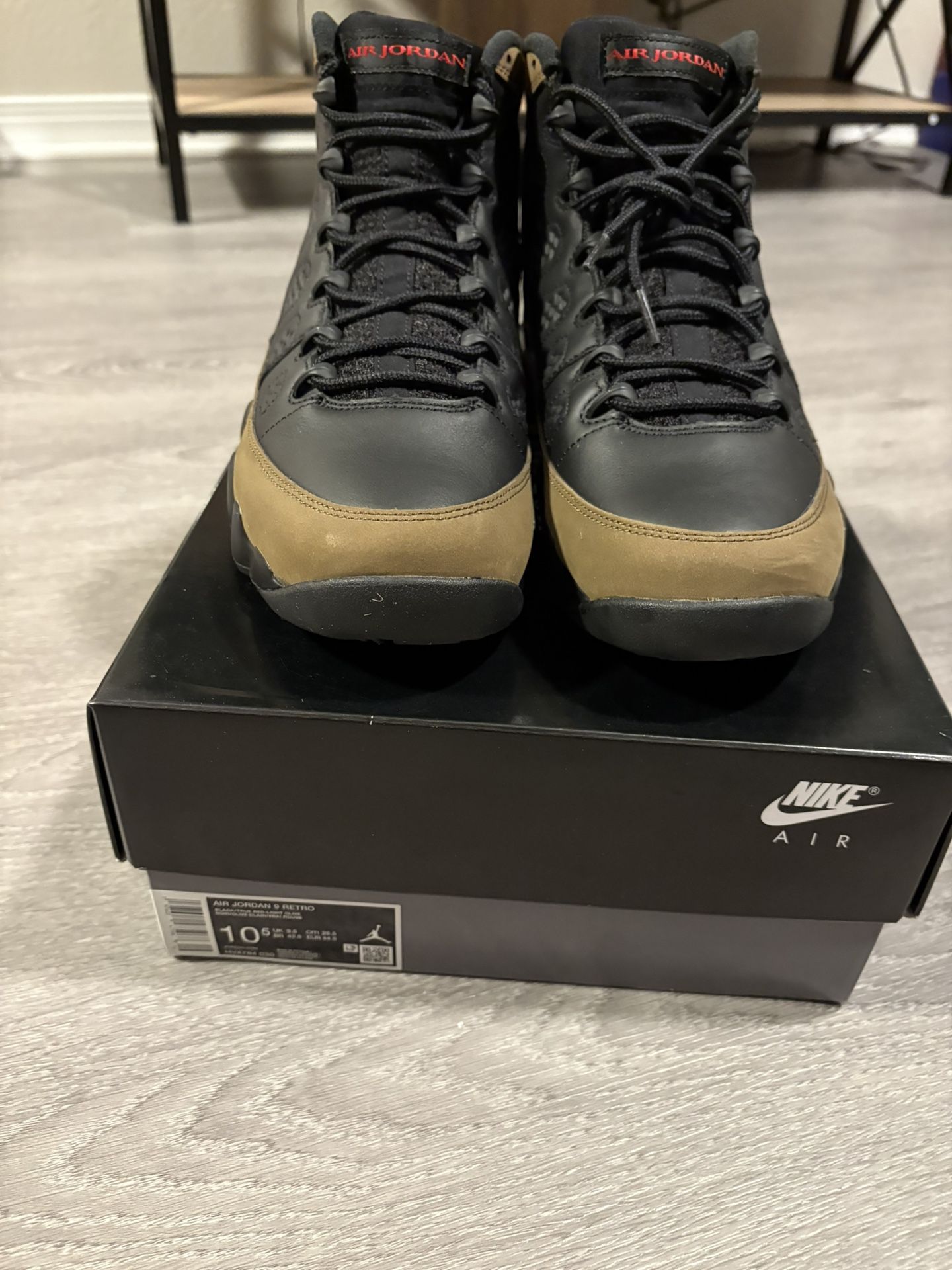 Air Jordan 9 Retro