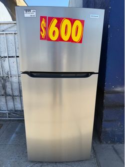 Frigidaire Stainless Steel Top Freezer Refrigerator – $600