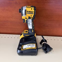DEWALT DCF850 1/4” IMPACT DRIVER