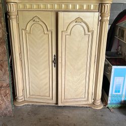 3 Piece Armoire  Set