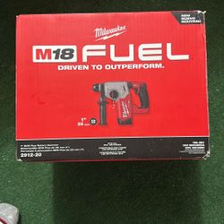 Milwaukee Hamme Drill