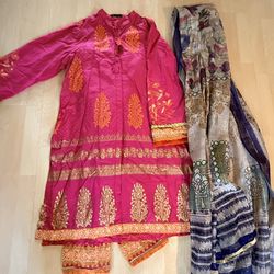 Traditional Indian/Pakistani women dress