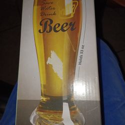 Beer Mug Holds 53 Ounces