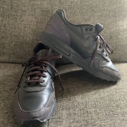 Nike Air Max 1 LX LUX Logo Print Women's Shoes Oil Grey 917691-001 size 9.5