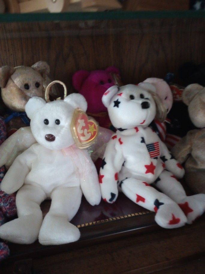 Lots of beanie babies $3 dollars a piece.