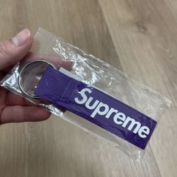 Supreme Key Chains 