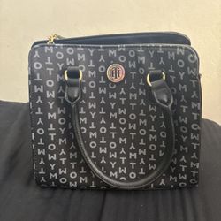 Tommy Hilfiger Purse