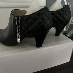 Black N5 Confort Ankle Booties Size 6/half 