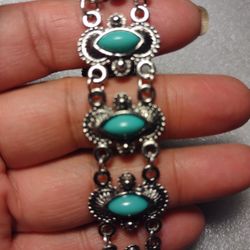Stunning Design Bracelet.