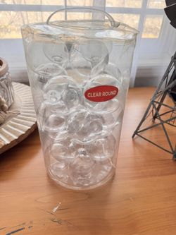 24 Count Clear Round Plastic Ornaments
