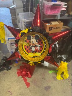 Mickey 3-d piñata