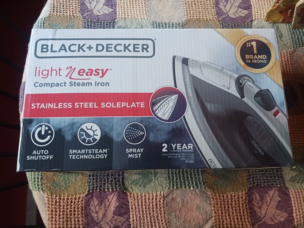 Black And Decker Light N' Easy Iron