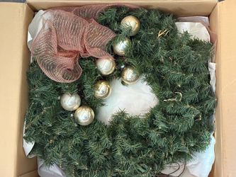 Artificial Christmas Wreath with Ornaments and Bow