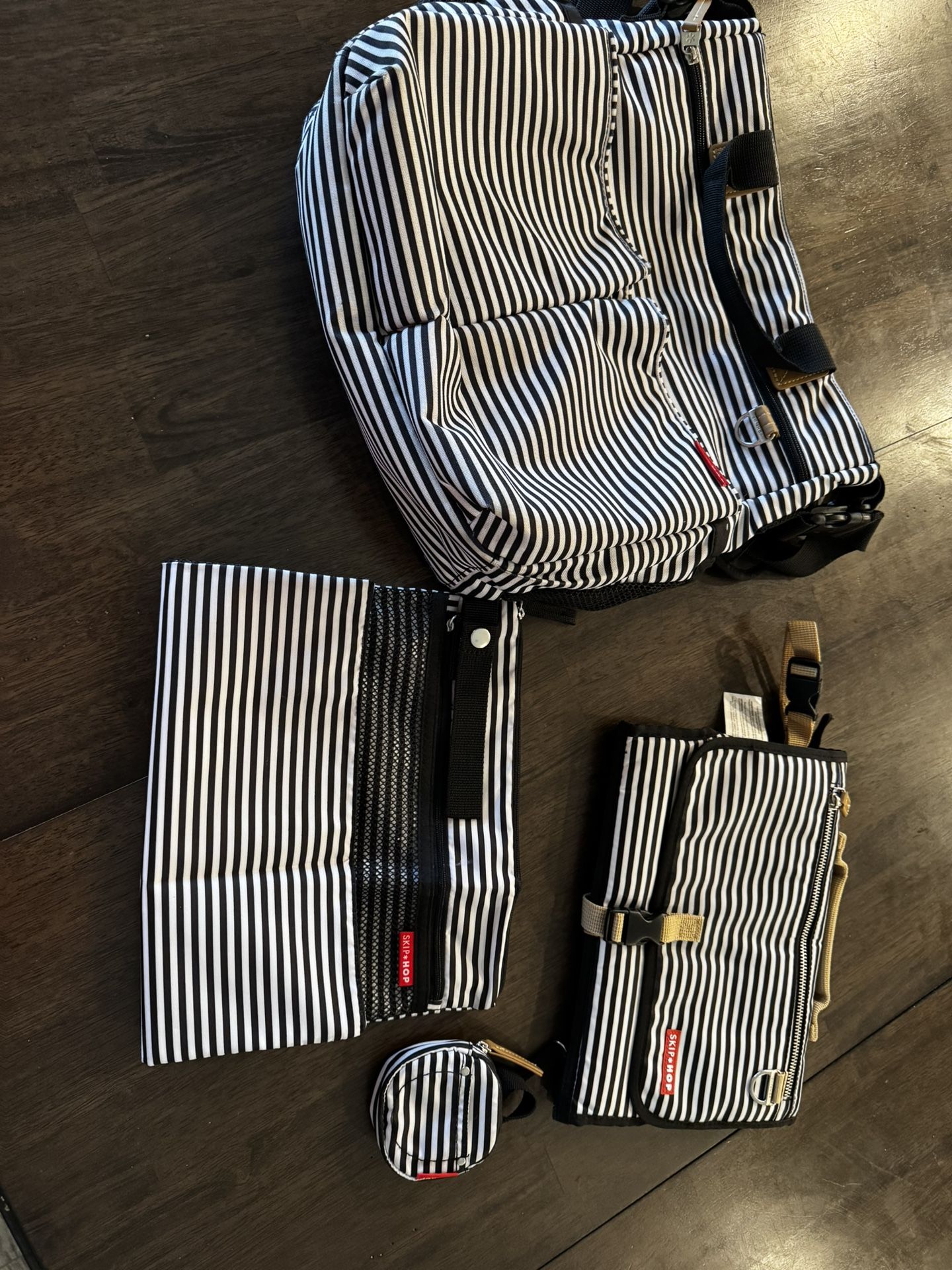 Skip Hop Diaper Bag Set