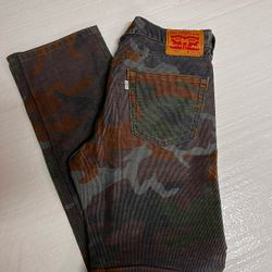 Mens Camo Corduroy Levi’s  511’s. 34x36