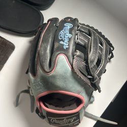 baseball glove