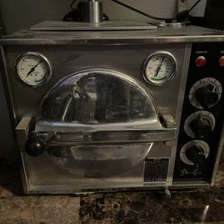 Pelton & Crane Autoclave