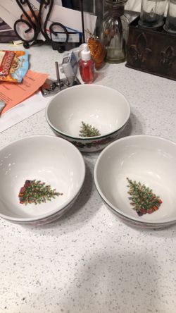 Xmas bowls