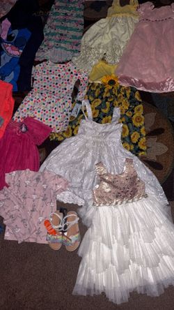 Girls clothes