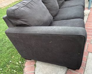 2 Sofa/Couch