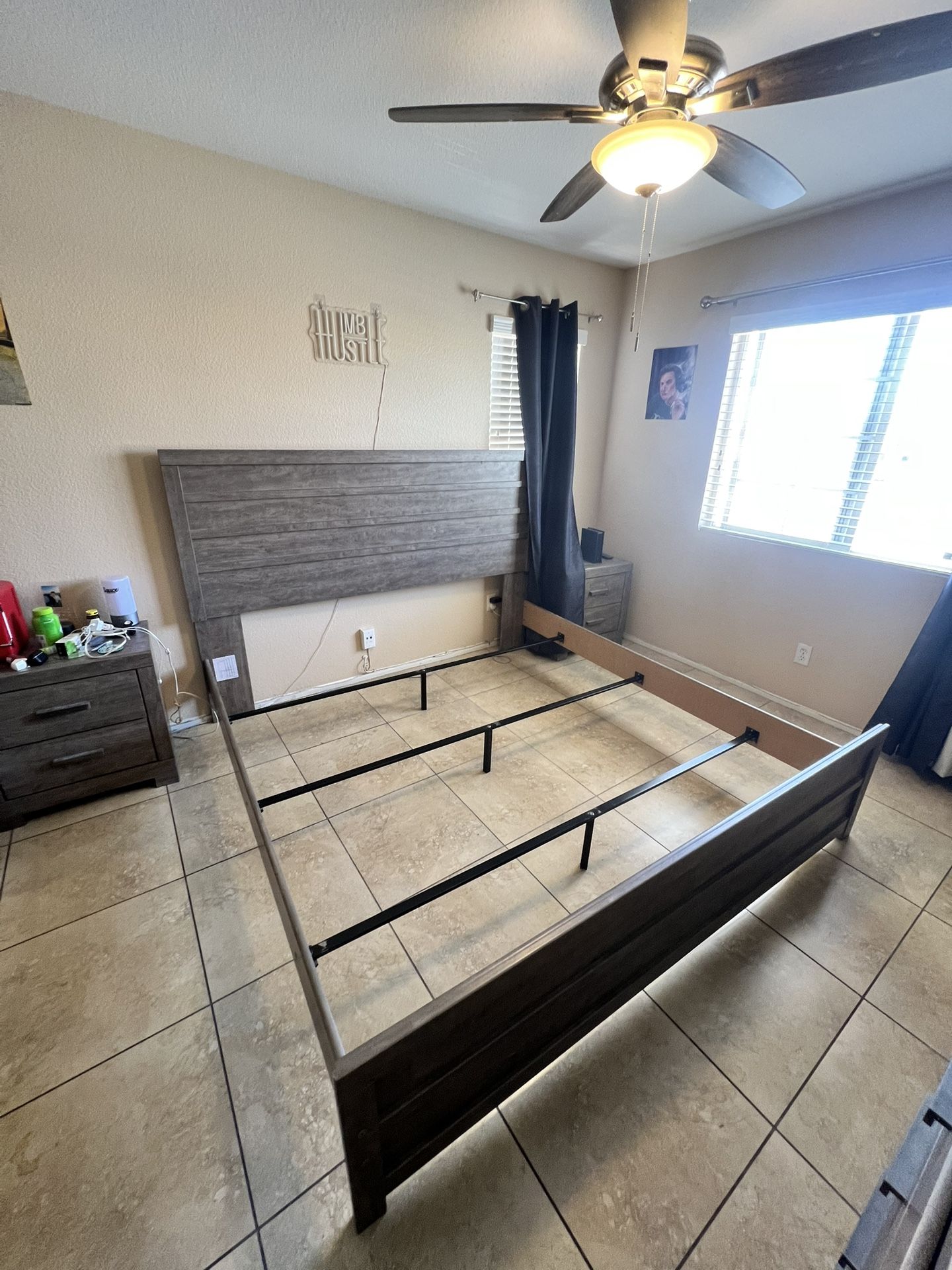 Mathis brothers king bed frame