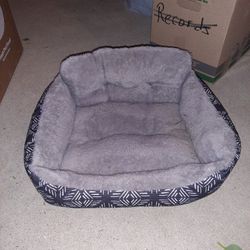 Bed For Pet See The Pictures For Size 