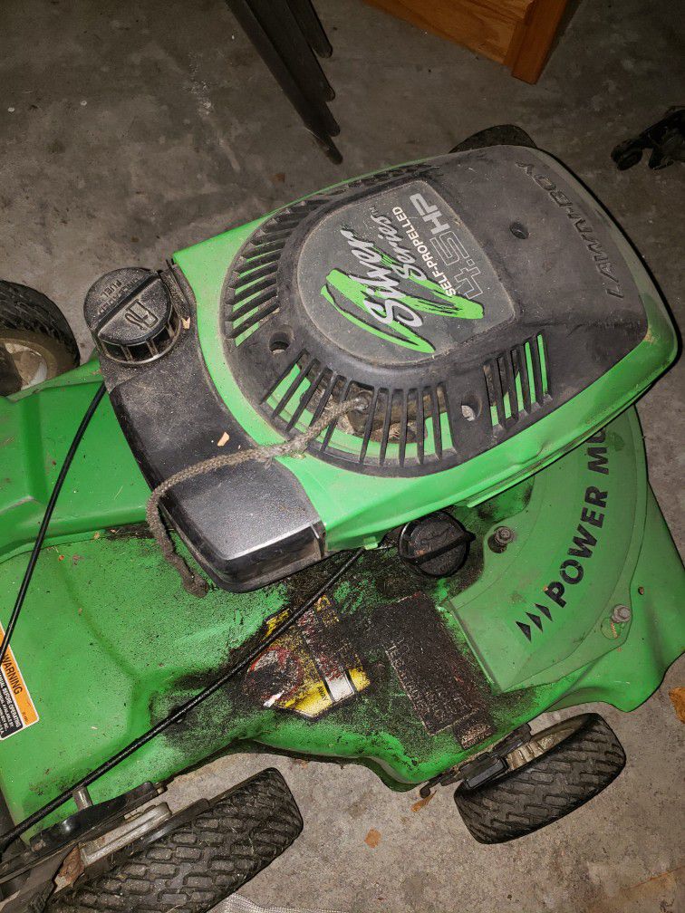 Lawn Boy Mower With Bag - Needs A New Cord And Tune Up