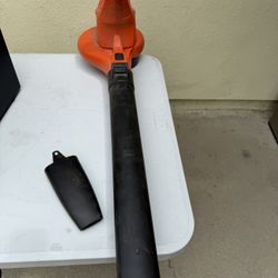 Black Decker Corded Leaf Blower/Vacuum