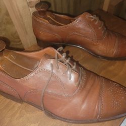 Size 9 And 9 1/2 Men's Leather Shoes