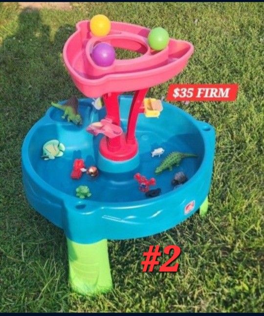 Water Table W Toys