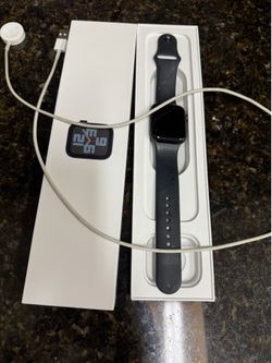 Apple Watch 44mm unlock