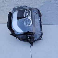 Hyundai Palisade Headlight 